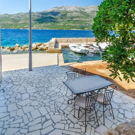 Villa Fantastic Seafront 4 Bedrooms Samostan Prestige Stunning Sea Views Enclosed Garden With Private Pool