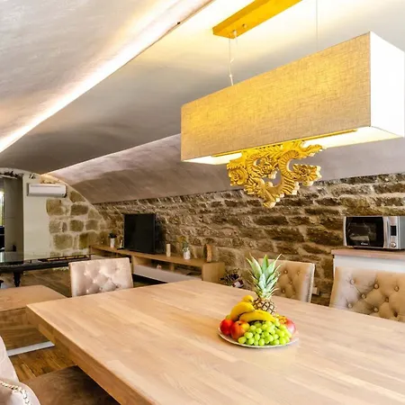 Villa Fantastic Seafront 4 Bedrooms Samostan Prestige Stunning