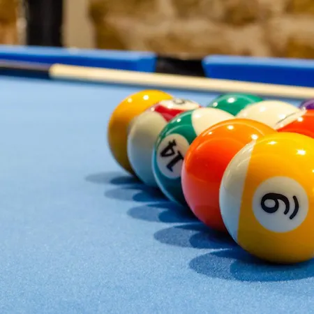 Villa Fantastic Seafront 4 Bedrooms Samostan Prestige Stunning