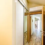 Fantastic Seafront 4 Bedrooms Samostan Prestige Stunning
