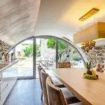 Fantastic Seafront 4 Bedrooms Samostan Prestige Stunning *