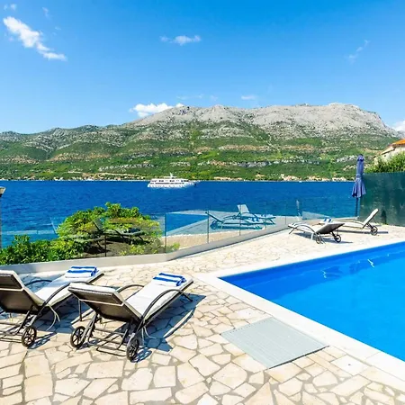 Villa Fantastic Seafront 4 Bedrooms Samostan Prestige Stunning Sea Views Enclosed Garden With Private Pool *