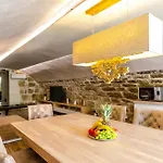 Vila Fantastic Seafront 4 Bedrooms Samostan Prestige Stunning