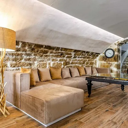 Vila Fantastic Seafront 4 Bedrooms Samostan Prestige Stunning