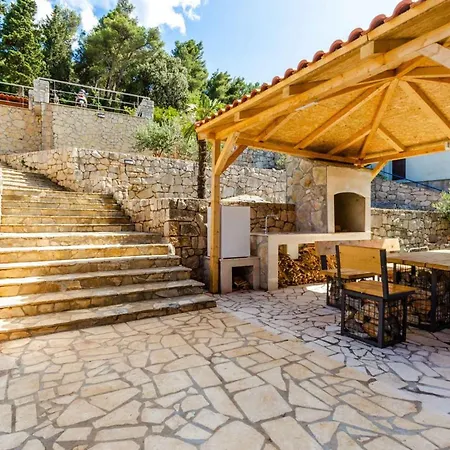 빌라 Fantastic Seafront 4 Bedrooms Samostan Prestige Stunning *
