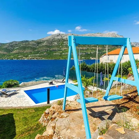 Fantastic Seafront 4 Bedrooms Samostan Prestige Stunning Sea Views Enclosed Garden With Private Pool Villa Korčula