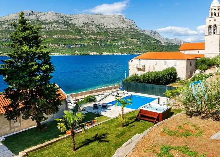 Villa Fantastic Seafront 4 Bedrooms Samostan Prestige Stunning *